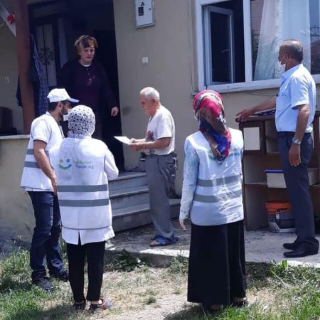 Sakarya’da 50 Aileye dokunduk.